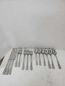 Oneida SERIF 14 Piece Stainless Flatware Silverware - Picture 1 of 6
