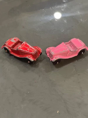 Lote de 2 Tootsietoy Graham Roadster de colección - rosa y rojo - diecast EE. UU. - original Foto 1 de 2