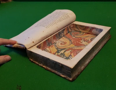 1782 FAUX BOOK STORAGE BOX HIDDEN SECRET COMPARTMENT HOLLOW BOOK SAFE @ - Photo 1/4