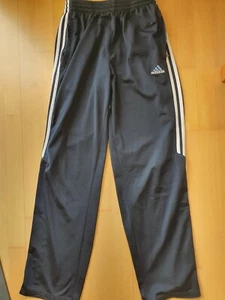 adidas Trainingshose Gr. 176 Jungen - Bild 1 von 6