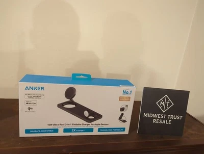 Estación de carga inalámbrica Anker MagGo 15W Qi2 3 en 1 negra con paquete de cargador Foto 1 de 4