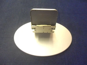 Philips 23PF9946/12 (23") Tischplatte Standfuß mit Befestigungsschrauben - Bild 1 von 8