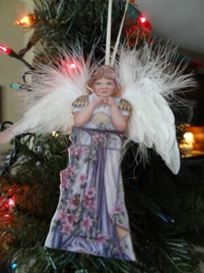 GROSSZÜGIGKEIT von Donna Richardson 14. Ausgabe Heavenly Innocence Ornament Collection - Bild 1 von 7