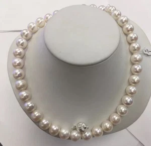 Perlas de agua dulce de 10x10,5 mm. 17" 18" Grande, Redondo, Sin Manchas. Cierre de cierre dorado - Imagen 1 de 12