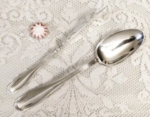Clinton (1919) ~ Twisted Butter Kn & Serving Spoon ~ Wm Rogers & Son Silverplate - Picture 1 of 5