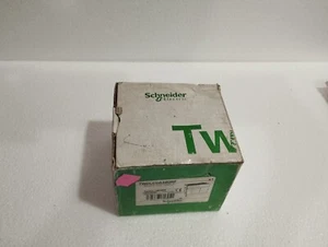1PC TWDLCDA24DRF PLC Base Unit New Schneider - Picture 1 of 10