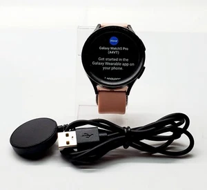 Samsung Galaxy Watch 5 Pro 45mm GPS Bluetooth BLACK, MARK ON LCD SCREEN - Photo 1 sur 16