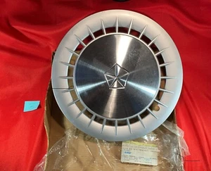 NOS OEM MOPAR 04284081 4284081 Steel Hub Cap Wheel Cover  - Picture 1 of 2