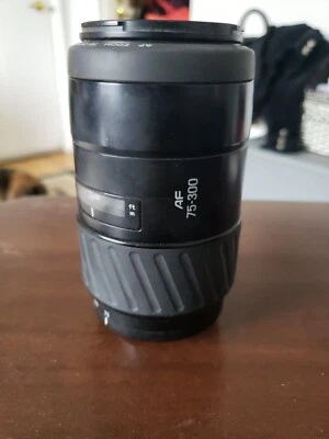Minolta AF 75-300mm F4.5-5.6D Zoom Lens for Maxxum Sony Alpha A Mount Cameras - Image 1 of 4