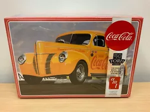 AMT Maßstab 1:25 ungebaut "Coca-Cola" '40 Ford Coupe versiegelt lesen - Bild 1 von 5