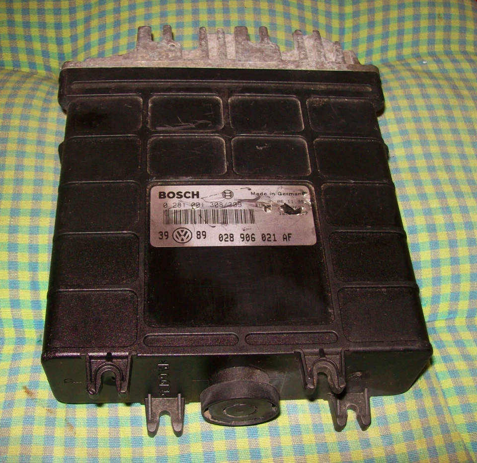 Centralina VW Sharan/Golf 1.9 TDI 1Z/AHU 028906021AF 0281001308/309 06.11.95 - Immagine 1 di 1