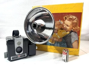 Kodak Brownie Hawkeye Camera Flash Outfit, Original Box, Model Camera 177T EX+ - Picture 1 of 17