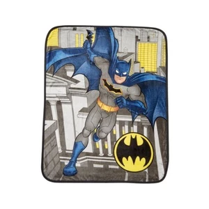 Batman Fleece Throw Blanket 40” X 50” NEW - Picture 1 of 1