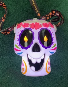Disney Parks Disneyland 2024 Pixar Coco Floral Calavera LU Halloween Taza Sipper - Imagen 1 de 4