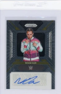 2024 Panini Prizm WWE Noam Dar Sensational Signatures Auto - Foto 1 di 2