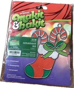 MAKIT UND BAKIT WEIHNACHTEN ZUCKERSTANGE STRUMPF ORNAMENT - GLASMALEREI NEU Alter 8+ - Bild 1 von 3