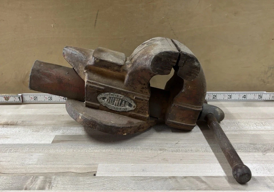 Dunlap #5244 скамейные тиски 3-1/2 дюйма с наковальней и поворотным основанием винтажные, сделано в США - Изображение 1 из 4