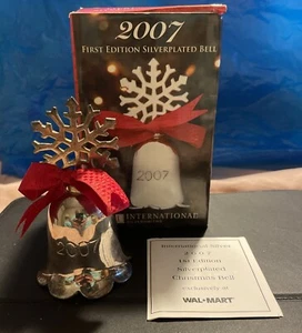 International Silversmiths 2007 First Edition Silverplated Bell Walmart Exclusiv - Picture 1 of 10