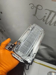 👍2015-2016-2017-2018-2019-2020-2021 DODGE CHARGER HEADLIGHT TURN SIGNAL OEM💯RH - Bild 1 von 11