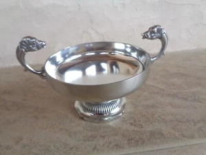 Coupe en étain à deux  anses en forme de tête de sanglier "Etains du manoir" - Imagen 1 de 6