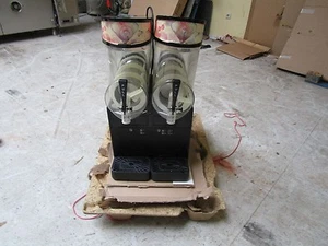 2 er Slush Eis Maschine Slusheis Slusheismaschine gebraucht - Bild 1 von 8