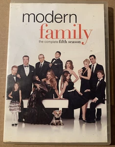 Modern Family: the Complete Fifth Season (DVD, 2013) Comedy TV Series Sitcom - Imagen 1 de 12