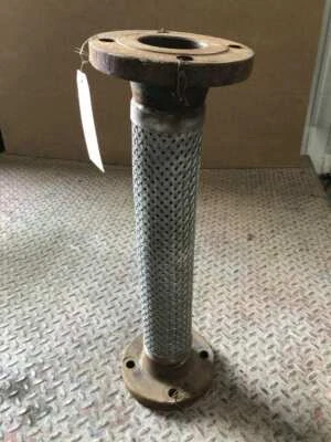 Manguera flexible trenzada de acero inoxidable con brida de 3" X 24" Foto 1 de 2