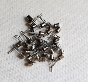 BC178 Transistor Silicon Si-PNP 30V 0.2A 0.3W TO-18 case new old stock NOS 5 pcs - Picture 1 of 1