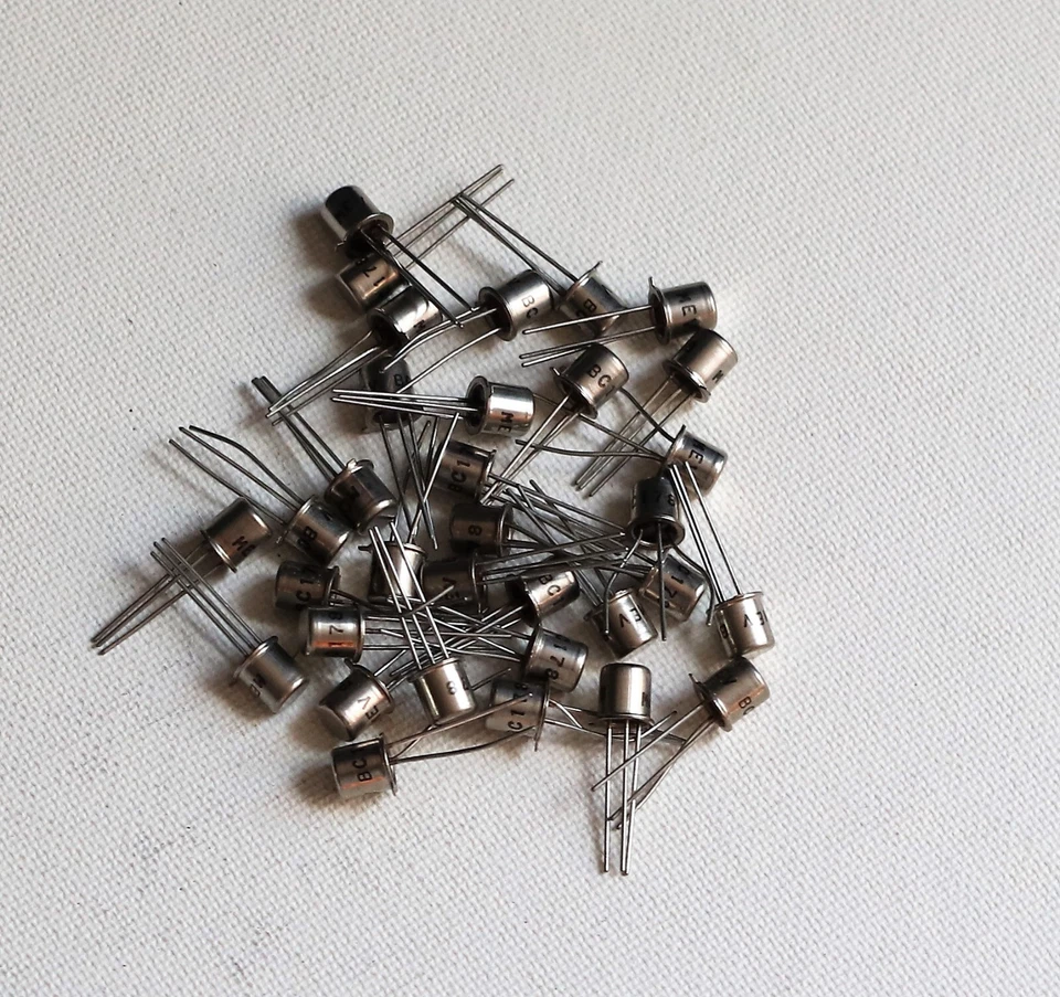 BC178 Transistor Silicon Si-PNP 30V 0.2A 0.3W TO-18 case new old stock NOS 5 pcs - Image 1 of 1