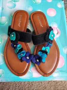 Girl Floral Suede Sandal Size 3 - Picture 1 of 3