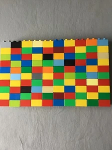 Lego Duplo mattoncini x 100. borchia 2x2. Codice 3437 - Foto 1 di 2