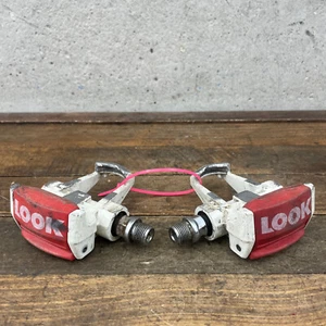 Vintage Look Pedals Clipless Race Eroica RED White France 80s 1980s 9/16 in A4 - Picture 1 of 10