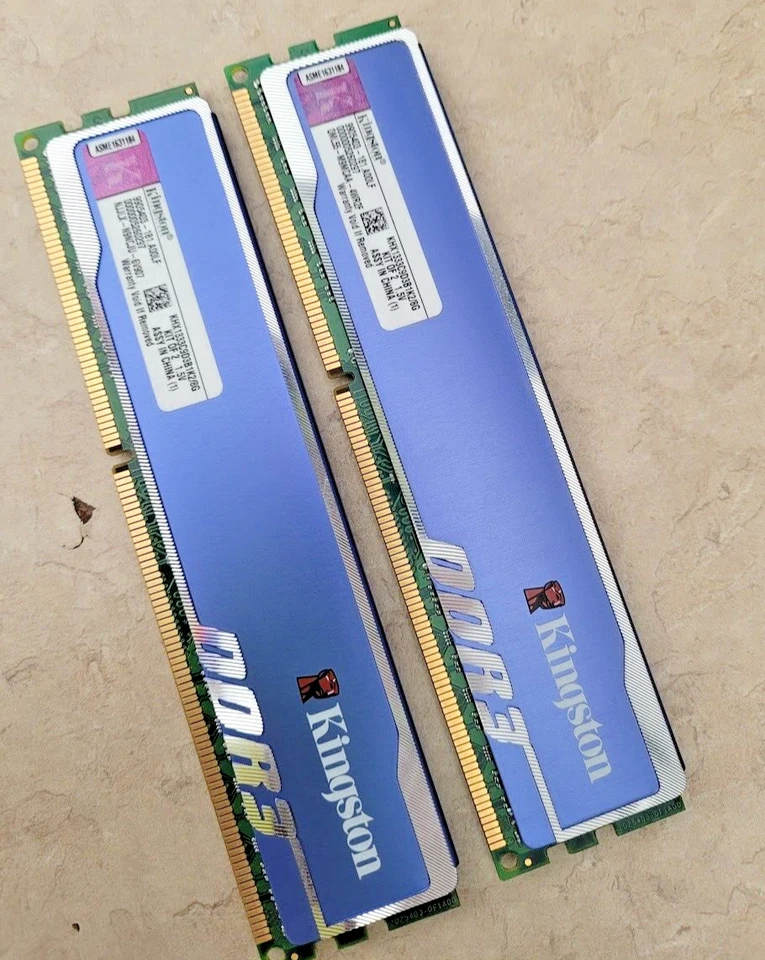 Kingston HyperX Blue 8GB (2x4GB) DDR3-1333 - KHX1333C9D3B1K2/8G - Image 1 of 1