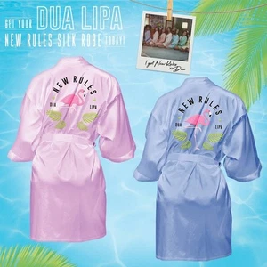 DUA LIPA 2017 USA TOUR Musical +++ Nuove Regole Abito di Seta +++ NUOVO MERCHANDISE UFFICIALE! - Foto 1 di 23