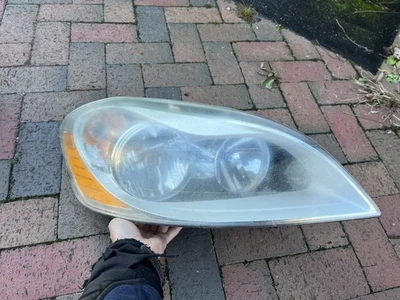 Faro delantero derecho lado pasajero Volvo XC60 2010-2013 halógeno Foto 1 de 4