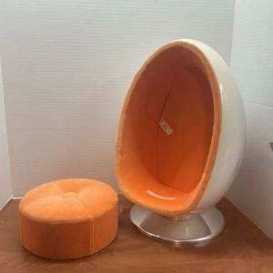 American Girl Doll Julie Albright 70s Egg Chair & Ottoman w/ Built In Speakers - Picture 1 of 9