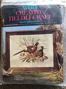 Kit de imágenes bordadas crewel faisanes salvajes creativas de colección Avon Needlecraft - Imagen 1 de 5