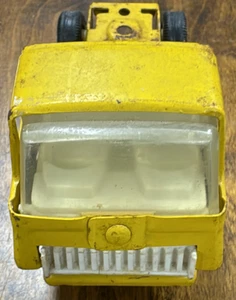 TONKA Lowboy Flat Bed Tractor Trailer Truck 1970s Yellow Pressed Steel (B164) - Picture 1 of 7
