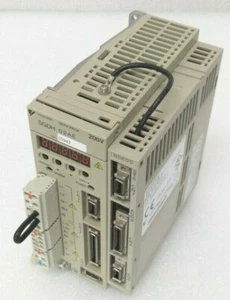 YASKAWA SERVOPACK SGDH-01AE - Picture 1 of 4