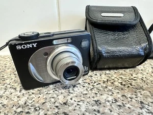 Fotocamera digitale Sony Cybershot DSC-W12 5,1 M nera Carl Zeiss ottime condizioni - Foto 1 di 7