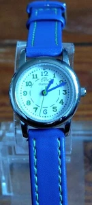 D for Diamond Blue Leather Strap Watch, With New Battery Fitted - Picture 1 of 7