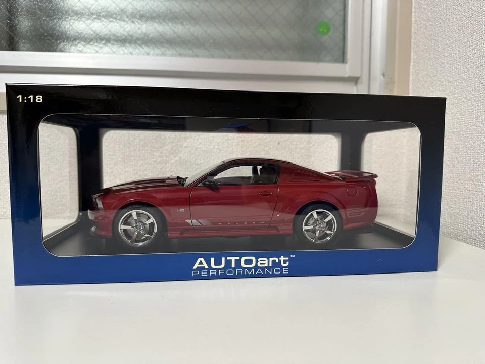 Coche modelo AUTOart 1/18 Saleen Mustang S281 rojo extremo sin usar Foto 1 de 4