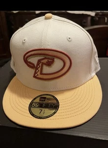 Cappello Club esclusivo Arizona Diamondbacks New Era aderente taglia 7 1/2 velluto rosa - Foto 1 di 8