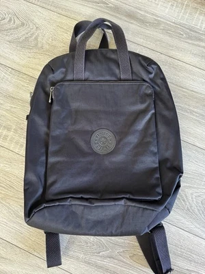 Kipling Rucksack Kazuki In Schwarz mit Laptopfach Gebraucht Top - Bild 1 von 3