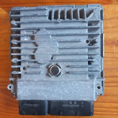 CALCULATEUR VW POLO 1.6 TDI -DÉCODÉ- SIMOS PCR2.1  5WP42856 AA / 03L906023 EP - Immagine 1 di 2