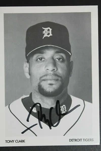 Tony Clark 1995-2001 Detroit Tigers Signed Autographed 4x5 Postcard Photo - Picture 1 of 3