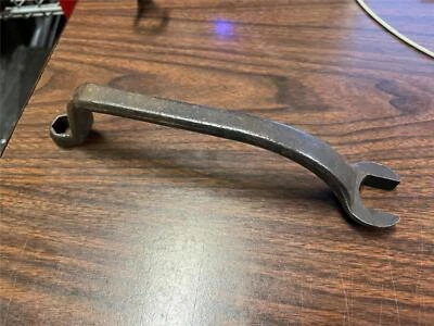 Llave de culata y bujía desplazada vintage Ford M - 52 - 17017 Foto 1 de 4