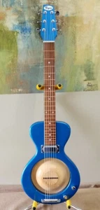 Lapro Reso / Lap Steel in Ducati Blue - Picture 1 of 12