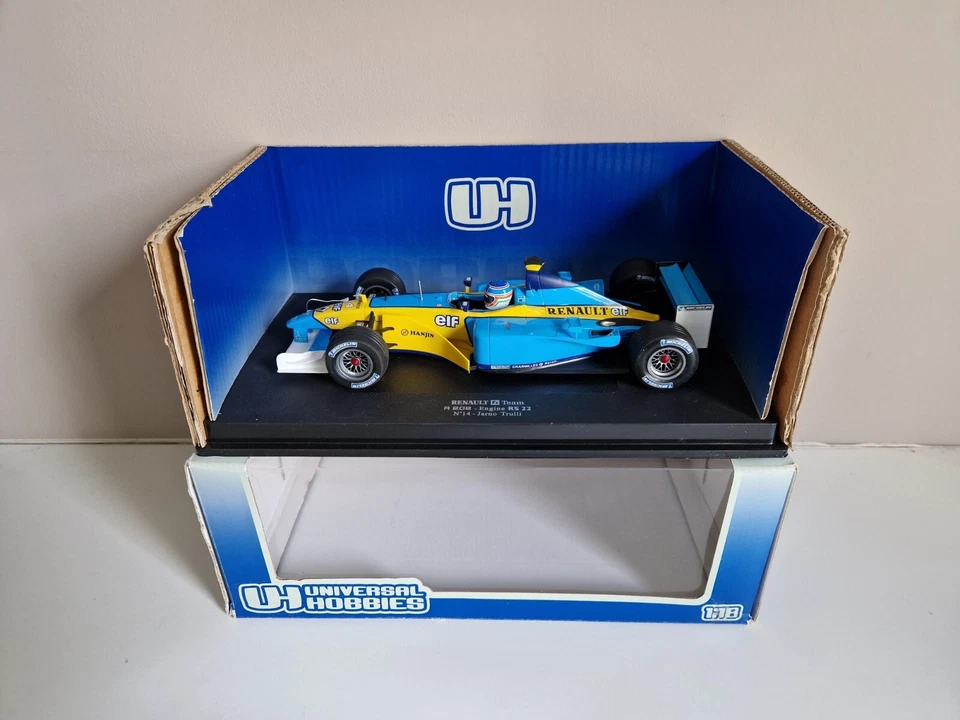Universal Hobbies 1/18 Renault F1 RS22 J. Trulli - 2002 - 2192 - Immagine 1 di 4
