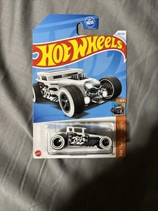 2024 Hot Wheels Bone Shaker White #183 Treasure Hunt K Case - Picture 1 of 2